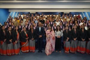 Awareness Session at Smt. B.N.B. Swaminarayan Pharmacy College (7)